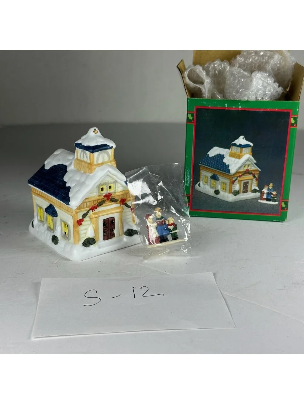 House of Lloyd Christmas Around the World Ye Little Church S-12
